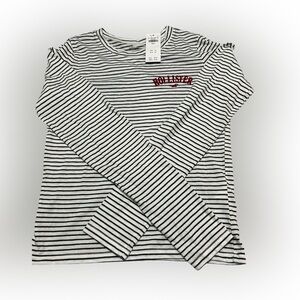 Hollister Black and White Long Sleeve Tee